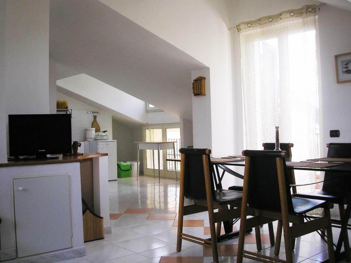 Appartamento Per 4 Persone Acerra Exterior photo